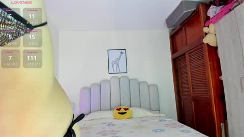 Snapshot of keylly_cute chatting on 01/14/25, 11:58 keylly online show from 01/14/25, 11:58