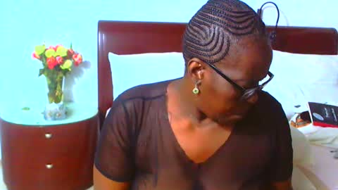 Snapshot of keysenbaexx19 chatting on 03/25/26, 04:07 keysenbarxx19 online show from 03/25/26, 04:07