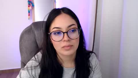 Liss online show from 11/24/25, 01:49