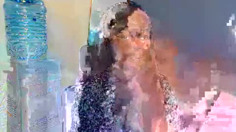 Snapshot of khaleesi7777777 chatting on 09/18/25, 12:29 Khaleesi online show from 09/18/25, 12:29