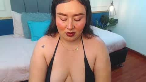 K H A I L A online show from 07/18/26, 07:50