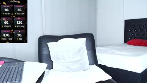 Snapshot of khalidrumie chatting on 10/25/25, 01:35 Khalid Rumie online show from 10/25/25, 01:35