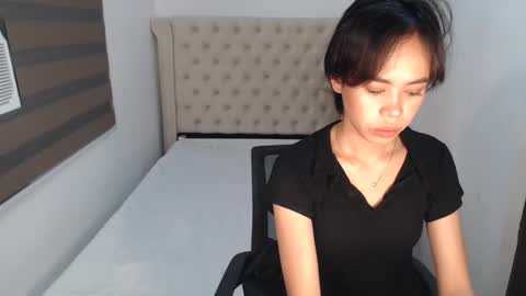 Snapshot of khalifa_foxxx chatting on 01/06/25, 12:02 khalifa foxxx online show from 01/06/25, 12:02