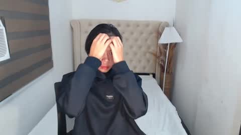 Snapshot of khalifa_foxxx chatting on 01/06/25, 09:43 khalifa foxxx online show from 01/06/25, 09:43