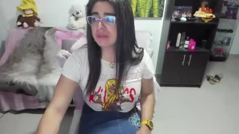 Snapshot of khalifa_gold chatting on 07/11/26, 04:15 Khalifa Kasumi online show from 07/11/26, 04:15