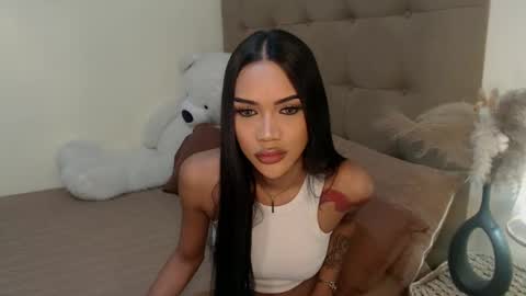 Snapshot of khalifafoxxxx chatting on 02/28/25, 10:20 khalifa online show from 02/28/25, 10:20