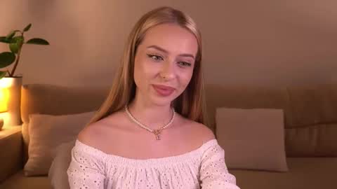 khalishy online show from 04/19/26, 07:05