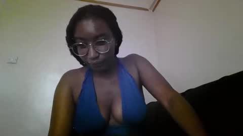 khamila_khloe online show from 04/28/26, 09:58