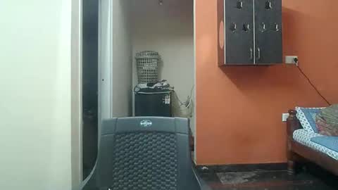 Khan3043 online show from 10/21/25, 07:14