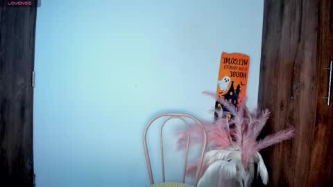 khate_smith online show from 11/11/25, 04:07