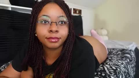 Snapshot of khayaparker chatting on 12/03/25, 04:38 Khaya online show from 12/03/25, 04:38