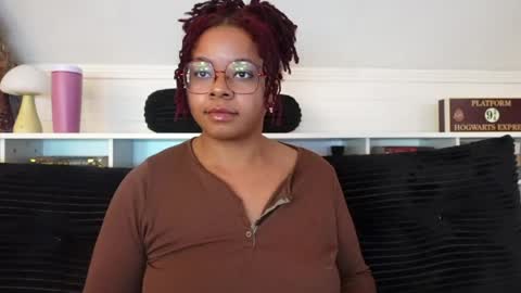 Khaya online show from 03/24/26, 05:07