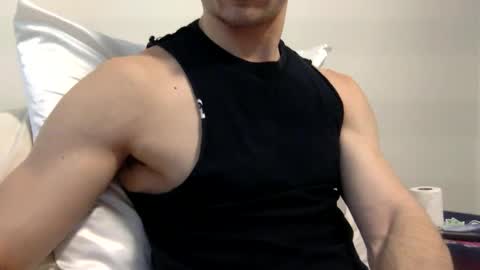 Snapshot of kheaven711 chatting on 02/25/25, 07:36 Kheaven711 online show from 02/25/25, 07:36