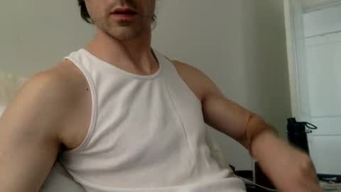 Snapshot of kheaven711 chatting on 09/17/25, 07:04 Kheaven711 online show from 09/17/25, 07:04