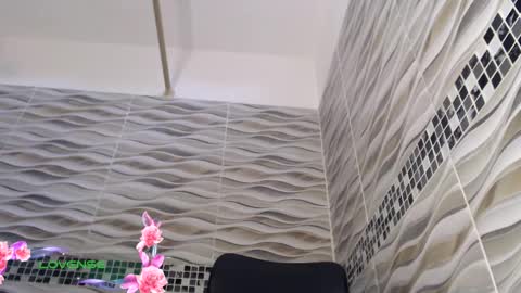 Snapshot of khloe33 chatting on 01/31/26, 07:11 khloe33 online show from 01/31/26, 07:11