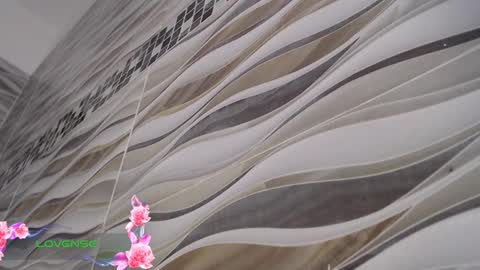 Snapshot of khloe33 chatting on 02/28/26, 02:01 khloe33 online show from 02/28/26, 02:01