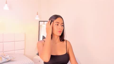 Khloe online show from 02/21/26, 01:12