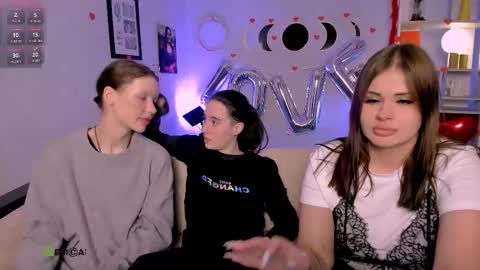 Snapshot of khloebeauty chatting on 02/13/26, 08:16 khloebeauty online show from 02/13/26, 08:16