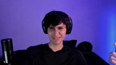 Snapshot of khozler_ chatting on 01/10/25, 05:26 khozler_ online show from 01/10/25, 05:26