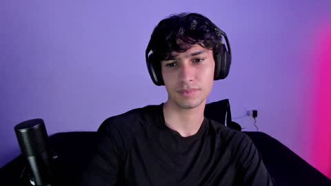 Snapshot of khozler_ chatting on 01/11/25, 09:15 khozler_ online show from 01/11/25, 09:15