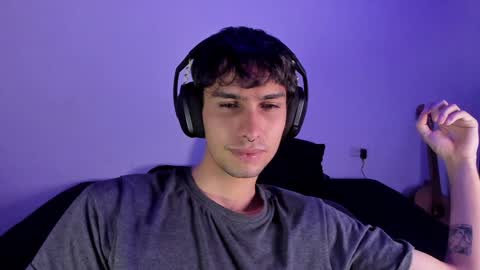 Snapshot of khozler_ chatting on 02/01/25, 04:56 khozler_ online show from 02/01/25, 04:56