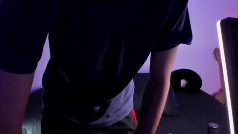 Snapshot of khozler_ chatting on 02/02/25, 04:59 khozler_ online show from 02/02/25, 04:59