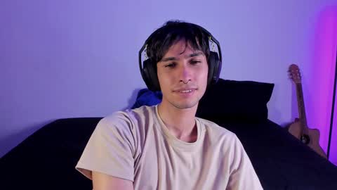 Snapshot of khozler_ chatting on 02/11/25, 05:37 khozler_ online show from 02/11/25, 05:37