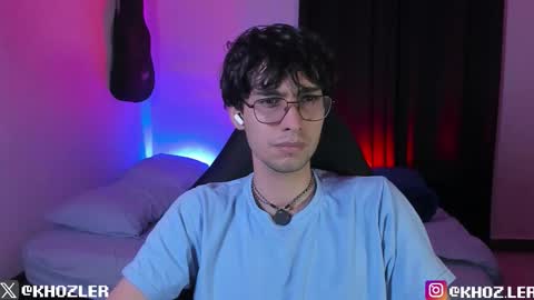 Snapshot of khozler_ chatting on 12/03/25, 02:08 khozler_ online show from 12/03/25, 02:08