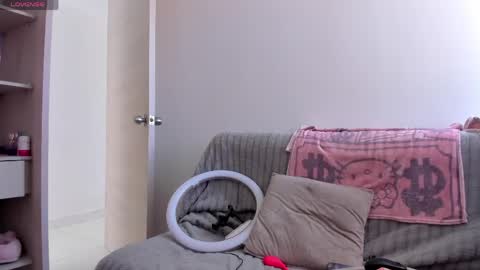 ki_ttyu online show from 05/05/26, 09:23