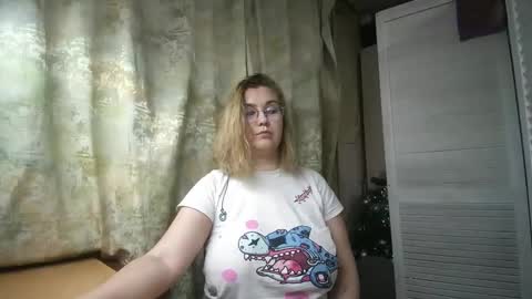 Snapshot of kianna_dior_ chatting on 01/02/25, 03:51 kianna_dior_ online show from 01/02/25, 03:51