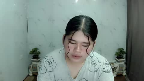 Your SweetGirl Ts online show from 02/17/25, 04:15