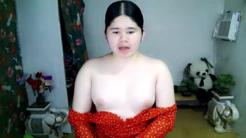 Snapshot of kianna_schmitz chatting on 11/17/25, 10:54 Your SweetGirl Ts online show from 11/17/25, 10:54