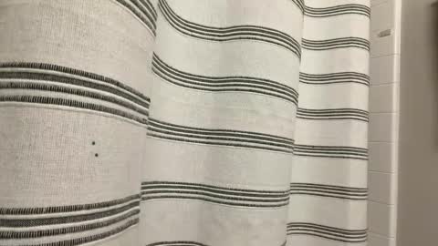 Snapshot of kiannaluv chatting on 10/21/25, 01:56 kiannaluv online show from 10/21/25, 01:56