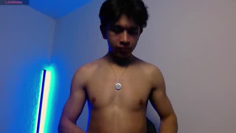 Adrian  Chlloe online show from 12/19/25, 09:44