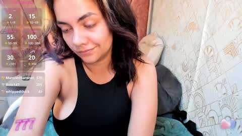 kiara Cruz online show from 03/22/26, 08:40