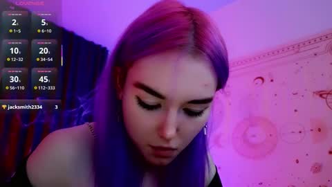 Kira online show from 10/24/25, 07:21