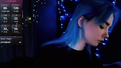 Kira online show from 12/21/25, 08:05