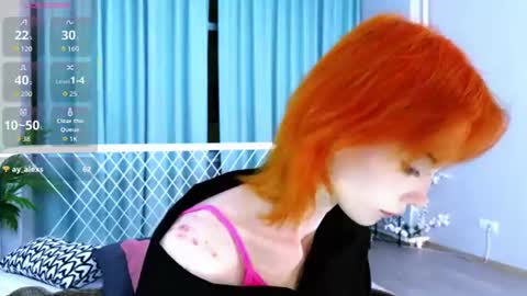 Kira online show from 07/01/26, 10:42