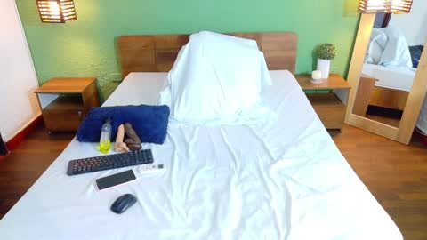 Kiara online show from 02/08/25, 06:01