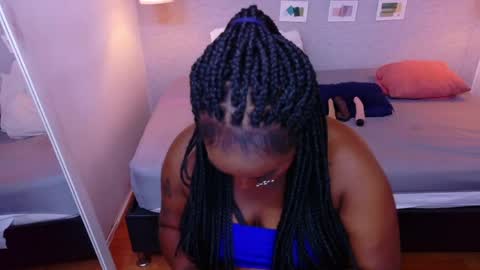 Snapshot of kiara_evanss chatting on 05/15/26, 11:45 Kiara online show from 05/15/26, 11:45