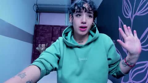 KIARA FOX online show from 03/15/26, 10:43