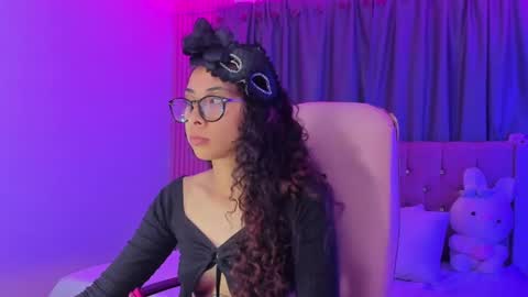 Snapshot of kiara_lovelyy chatting on 06/11/26, 04:21 Kiara online show from 06/11/26, 04:21