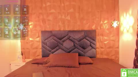 Snapshot of kiara_velvet__ chatting on 11/23/25, 03:39 kiara_velvet__ online show from 11/23/25, 03:39