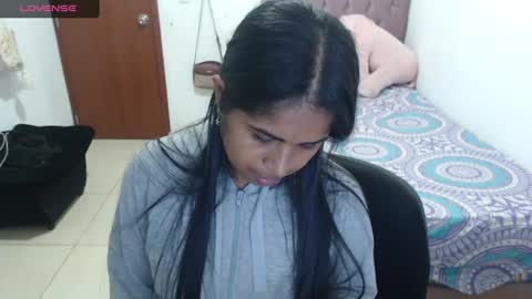 Snapshot of kiara_williamss chatting on 02/26/25, 12:49 Kiara online show from 02/26/25, 12:49