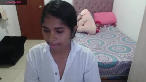 Snapshot of kiara_williamss chatting on 03/05/25, 11:05 Kiara online show from 03/05/25, 11:05