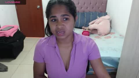 Snapshot of kiara_williamss chatting on 09/26/25, 05:28 Kiara online show from 09/26/25, 05:28