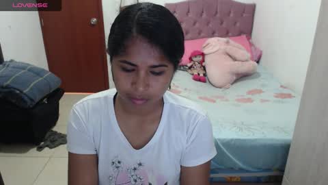 Snapshot of kiara_williamss chatting on 10/03/25, 04:37 Kiara online show from 10/03/25, 04:37