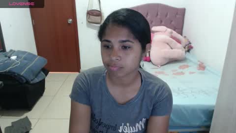 Snapshot of kiara_williamss chatting on 10/05/25, 03:21 Kiara online show from 10/05/25, 03:21