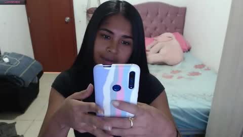 Snapshot of kiara_williamss chatting on 10/29/25, 06:53 Kiara online show from 10/29/25, 06:53