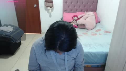 Snapshot of kiara_williamss chatting on 11/19/25, 06:41 Kiara online show from 11/19/25, 06:41